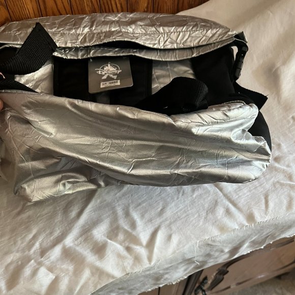 Marvel Avengers Infinity Wars Backpack - Picture 8 of 12